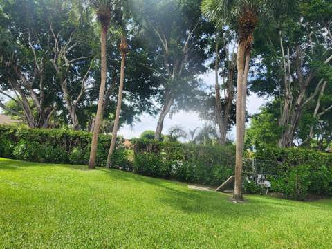6013 10th Avenue #208, Greenacres FL - photo 19 of 22