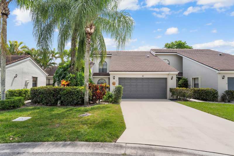 3 bedroom Townhouse at 61 Edinburgh Drive, Townhomes of Marlwood, Palm Beach Gardens — photo 1