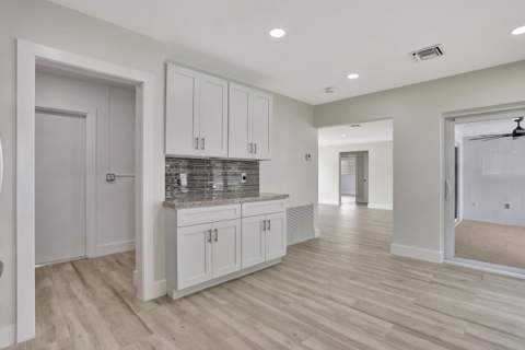421 SE 5 Terrace, Pompano Beach FL - photo 19 of 52