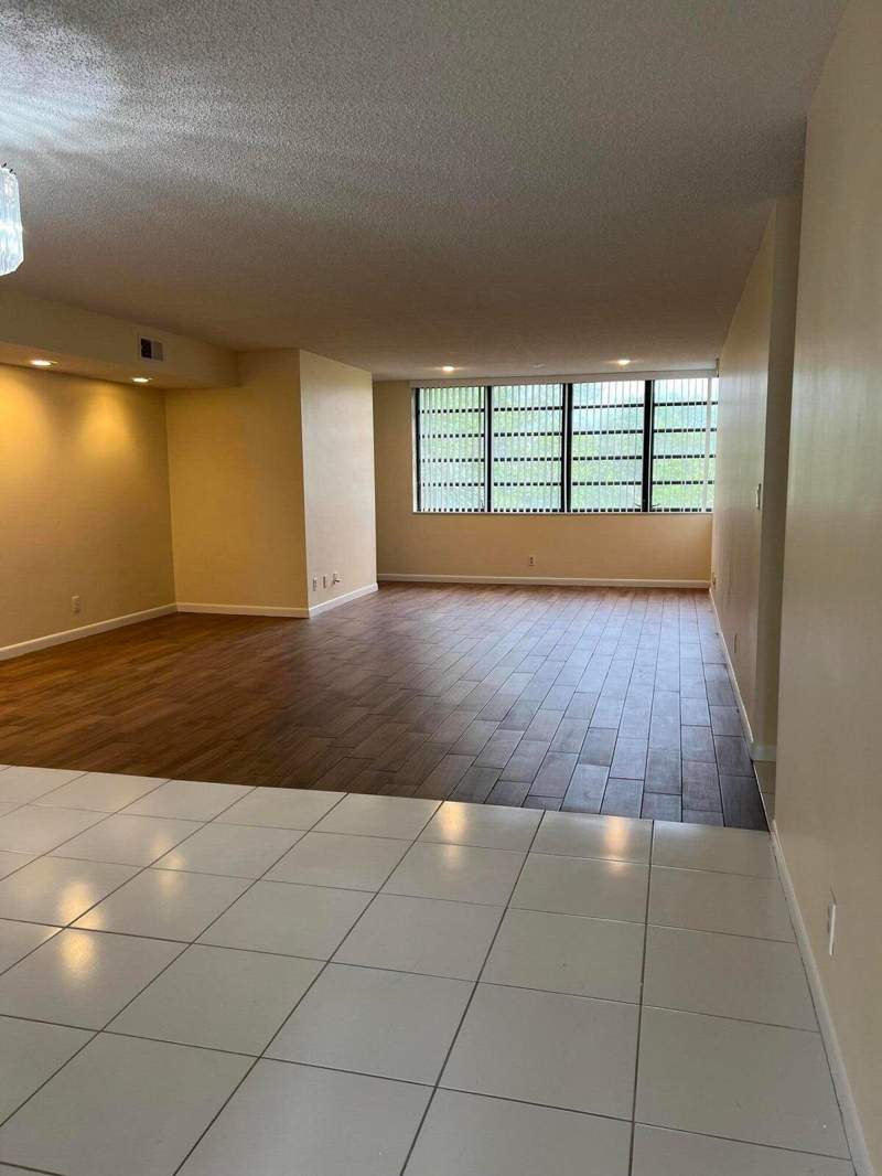 2 bedroom Condominium at 3100 NW 42nd Avenue #D404, Tradewinds D Condo, Coconut Creek — photo 4