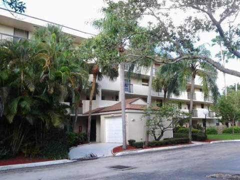 3100 NW 42nd Avenue #D404, Coconut Creek FL - photo 13 of 17
