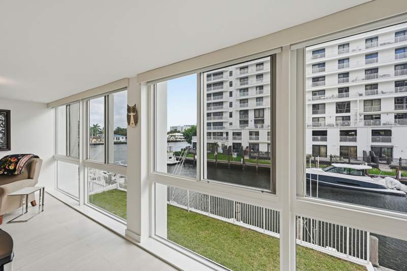 2 bedroom Condominium at 3100 NE 49th Street #206, Royal Mariner Condo, Fort Lauderdale — photo 3