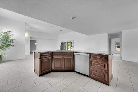 1265 SW Milan Lane, Port St. Lucie FL - photo 10 of 44
