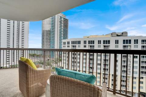 1361 S Ocean Boulevard #Phb9, Pompano Beach FL - photo 15 of 42
