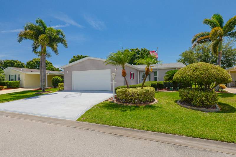 2 bedroom Manufactured Home at 3225 Scarlet Tanager Court, Eagle'S Retreat At Savanna Club Phase 2, Port St. Lucie — photo 3