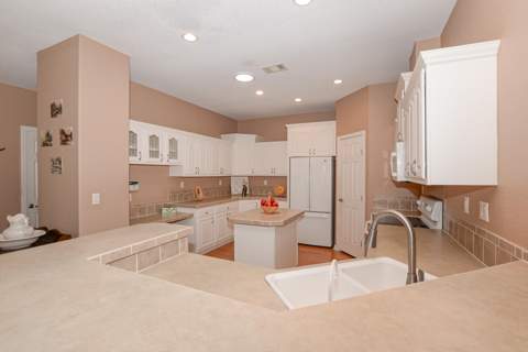 3225 Scarlet Tanager Court, Port St. Lucie FL - photo 19 of 76