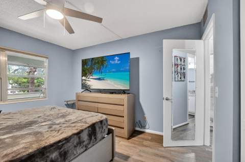 262 Ventnor R, Deerfield Beach FL - photo 12 of 57