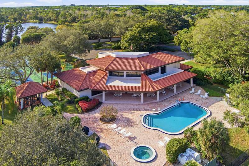 2 bedroom Condominium at 6100 SE Martinique Drive #201, Montego Cove Condo, Stuart — photo 5