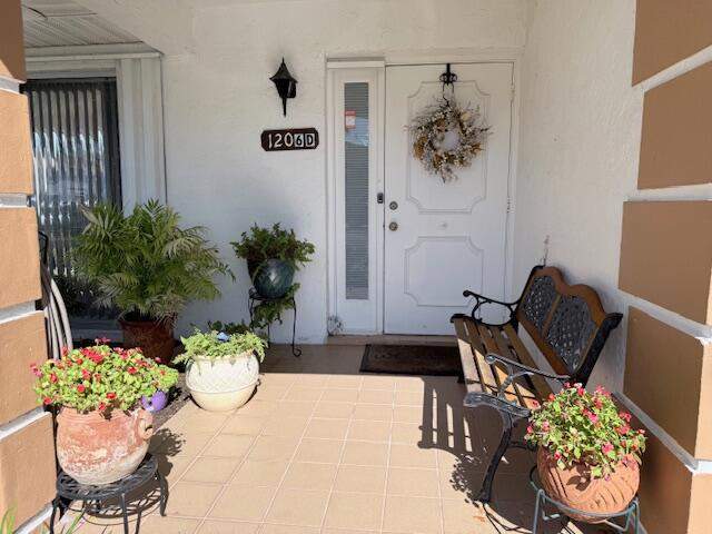 2 bedroom Condominium at 1206 S Lakes End Drive #D, High Point Of Fort Pierce, Fort Pierce — photo 2
