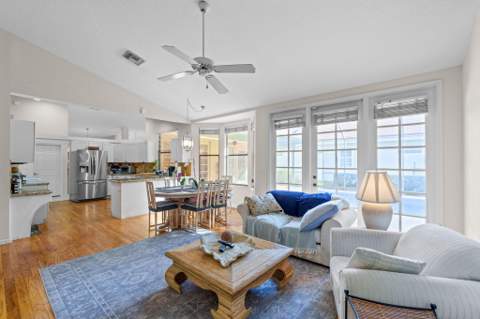 9055 Cypress Hollow Drive, Palm Beach Gardens FL - photo 12 of 55
