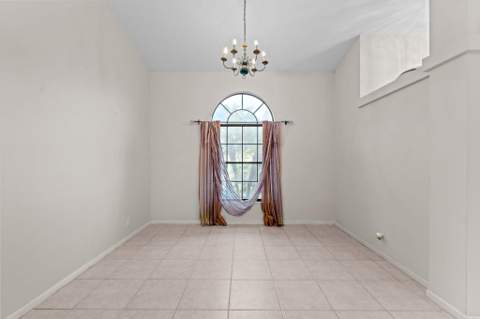 9055 Cypress Hollow Drive, Palm Beach Gardens FL - photo 7 of 55