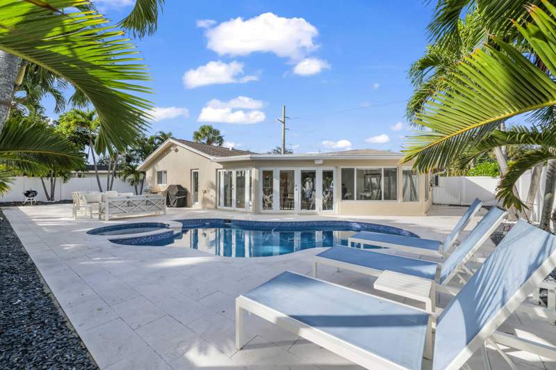 2 bedroom Single Family Residence at 838 W Palmetto Park Road, Royal Oak Hills 2nd Sec, Boca Raton — photo 3