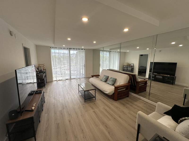 2 bedroom Condominium at 500 Executive Center Drive #3h, Breakwaters Of The Palm Beaches Condo, West Palm Beach — photo 3