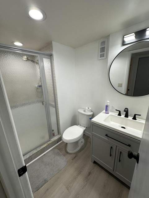 500 Executive Center Drive #3h, West Palm Beach FL - photo 9 of 9