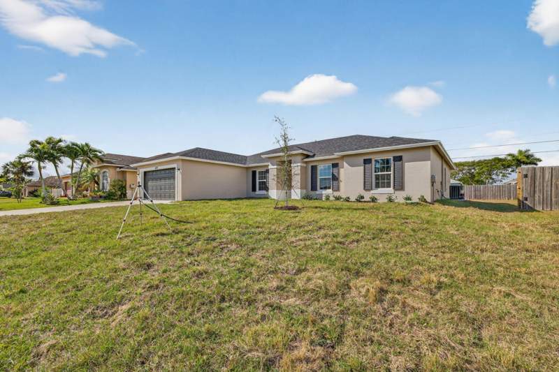 4 bedroom Single Family Residence at 4122 SW Baird Street, Port St Lucie Section 34, Port St. Lucie — photo 5
