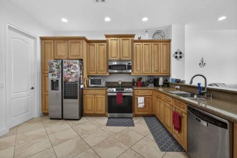4511 Artesa Way, Palm Beach Gardens FL - photo 8 of 51