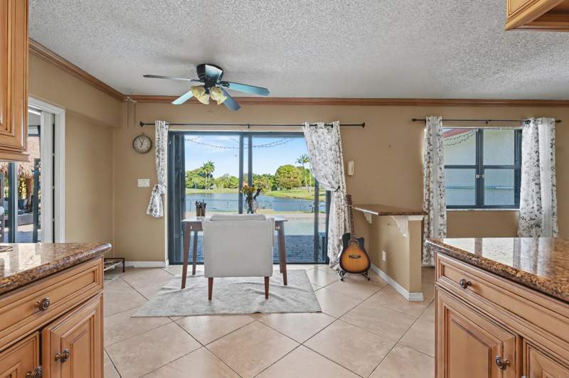 3 bedroom Single Family Residence at 8231 NW 6th Court, Ramblewood South, Coral Springs — photo 5