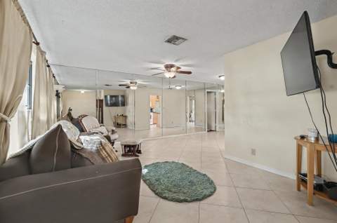 8231 NW 6th Court, Coral Springs FL - photo 12 of 27