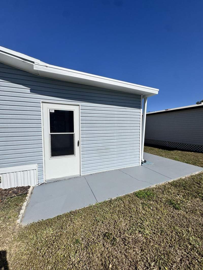 2 bedroom Manufactured Home at 13953 Adelfa Avenue, Spanish Lakes Fairways, Fort Pierce — photo 4
