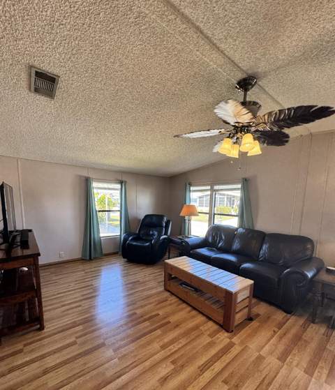 13953 Adelfa Avenue, Fort Pierce FL - photo 20 of 38