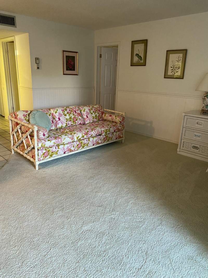 1 bedroom Condominium at 725 Lori Drive #106, Lakeside Village, Palm Springs — photo 4