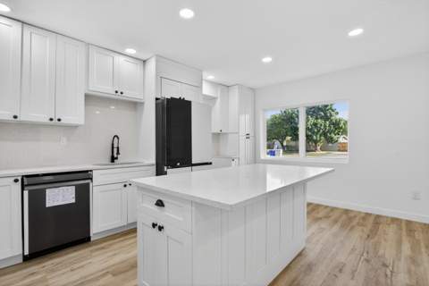 5183 NE 15th Avenue, Pompano Beach FL - photo 15 of 34