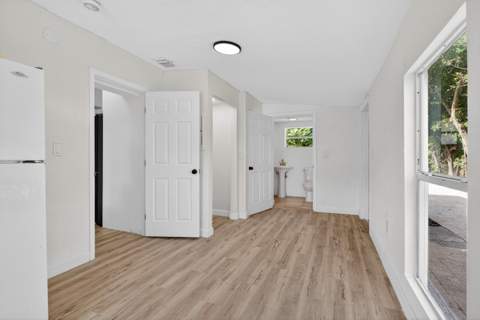5183 NE 15th Avenue, Pompano Beach FL - photo 21 of 34