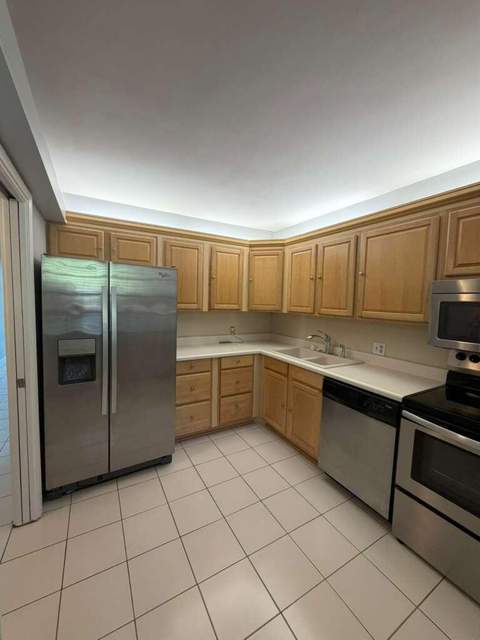 2601 S Course Drive #203, Pompano Beach FL - photo 13 of 33
