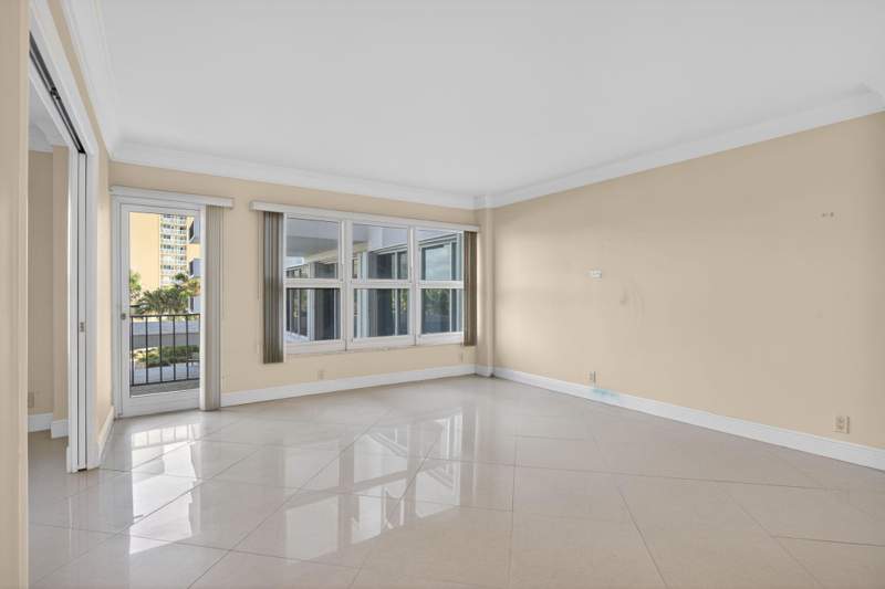 2 bedroom Condominium at 405 N Ocean Boulevard #208, Parliament House, Pompano Beach — photo 4