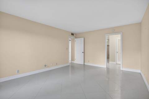 405 N Ocean Boulevard #208, Pompano Beach FL - photo 16 of 61