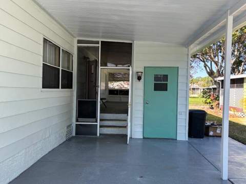 8203 Cinnamon Lane, Port St. Lucie FL - photo 22 of 46
