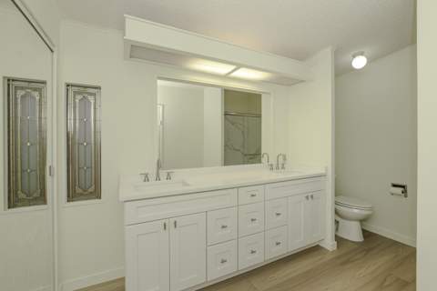 8203 Cinnamon Lane, Port St. Lucie FL - photo 10 of 46