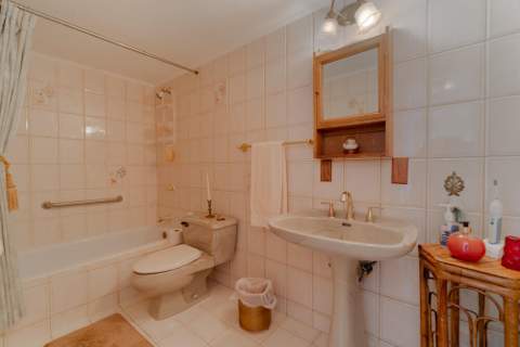 4200 N Ocean Drive #1-1806, Singer Island FL - photo 15 of 25