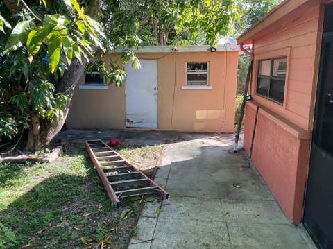 1433 NE 26th Court, Pompano Beach FL - photo 10 of 11