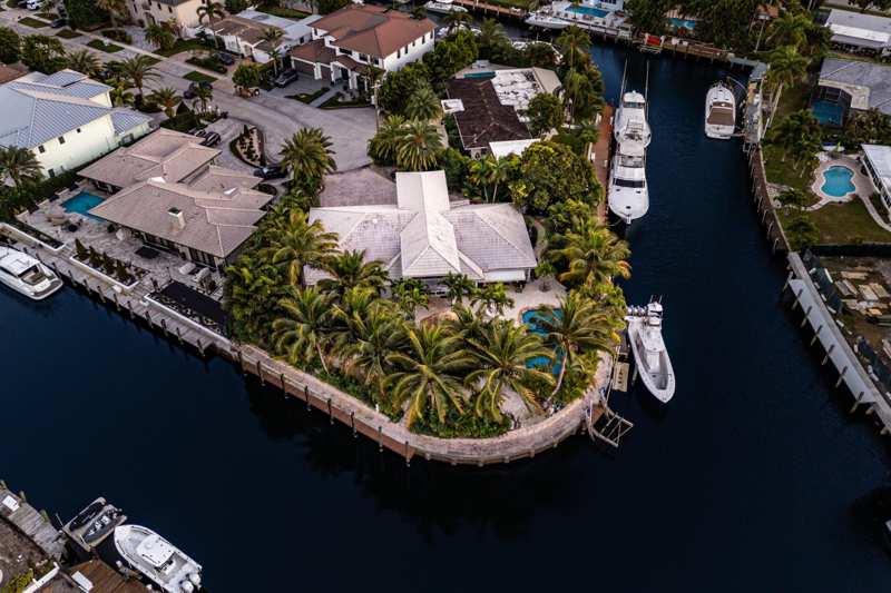 4 bedroom Single Family Residence at 2311 NE 47th Street, Coral Key Villas 5th Sec, Lighthouse Point — photo 1