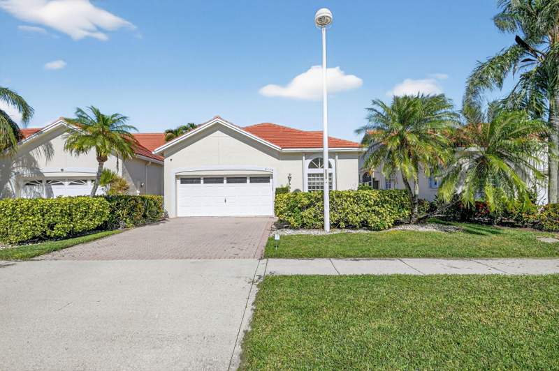 2 bedroom Villa at 6179 Bear Creek Court, Atlantic National/Lacuna /Fairfields Lacuna 1-A, Lake Worth — photo 2