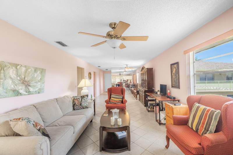 2 bedroom Condominium at 33 Lake Vista Trail #202, Vista St Lucie Buildings 9 Thru 20, Port St. Lucie — photo 4