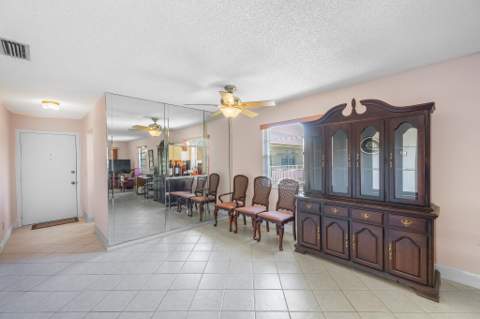 33 Lake Vista Trail #202, Port St. Lucie FL - photo 7 of 25
