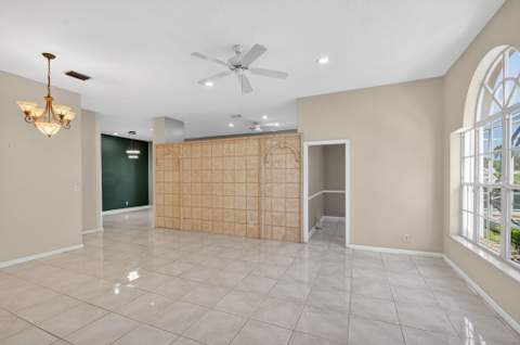 6179 Bear Creek Court, Lake Worth FL - photo 6 of 57