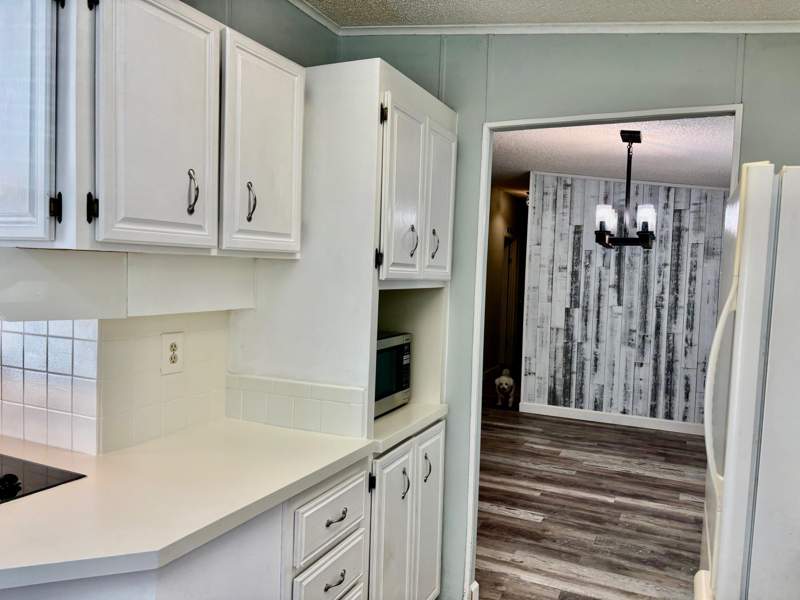 2 bedroom Manufactured Home at 8203 Cinnamon Lane, Savanna Club Plat I, Port St. Lucie — photo 5