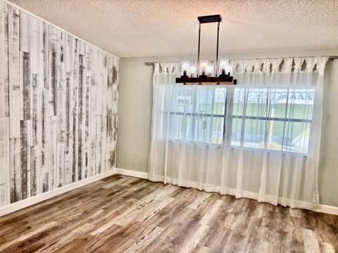 8203 Cinnamon Lane, Port St. Lucie FL - photo 7 of 46