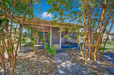 2097 SE Mantua Street, Port St. Lucie FL - photo 18 of 29