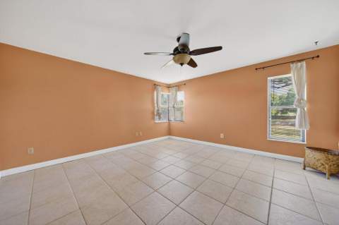 2097 SE Mantua Street, Port St. Lucie FL - photo 11 of 29