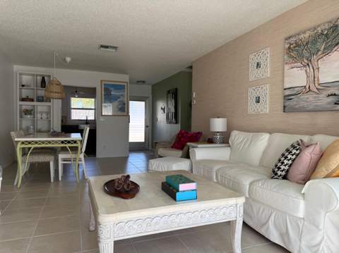 2688 Dudley Drive #B, West Palm Beach FL - photo 9 of 20