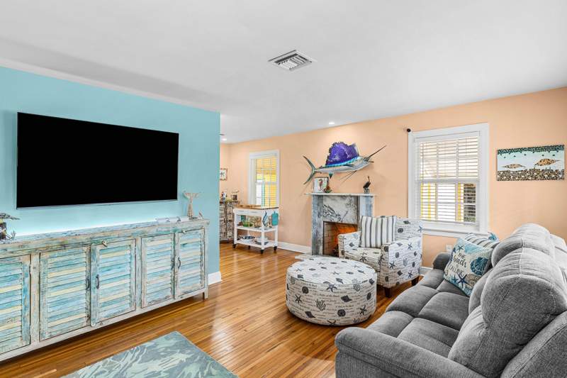 2 bedroom Single Family Residence at 411 3rd Avenue, Lake Worth Town Of, Lake Worth Beach — photo 4