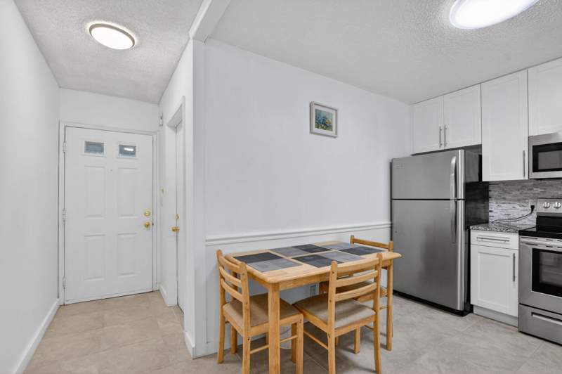 2 bedroom Villa at 9110 Fairbanks Lane #5, Town Villas, Boca Raton — photo 5