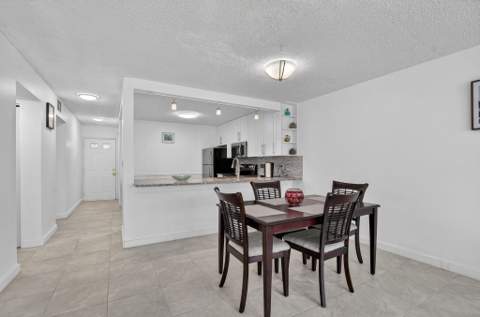 9110 Fairbanks Lane #5, Boca Raton FL - photo 9 of 41