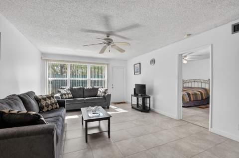 9110 Fairbanks Lane #5, Boca Raton FL - photo 12 of 41
