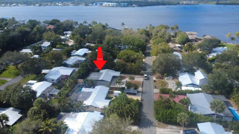 3 bedroom Single Family Residence at 507 SW North River Point Drive, River Point, Stuart — photo 1
