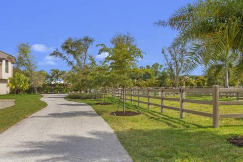 16219 Hollow Tree Lane, Wellington FL - photo 15 of 78